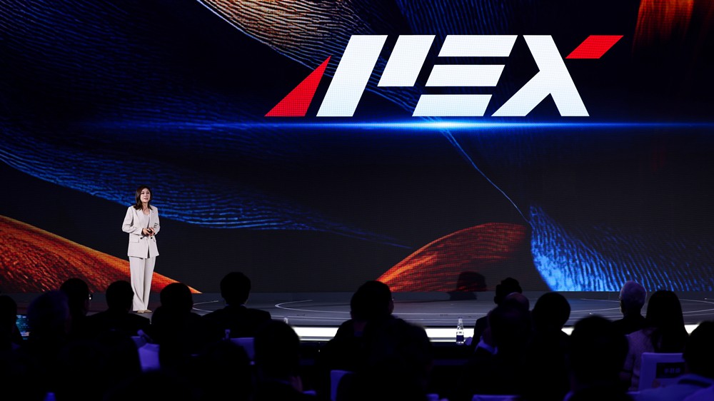 DTC2024TCL华星发布先进显示新物种APEX量产IJPOLED专显屏(图9)