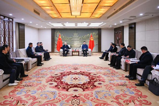 王宏会见中国节能环保集团有限公司党委常委、总会计师朱庆锋一行