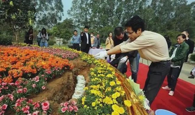 kaiyun网站：“火葬”将被淘汰？新方式已经在国内试用很多人表示不能接受(图6)