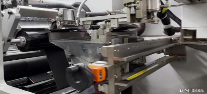 kaiyun网站：锂电极片除尘设备—霍克视觉非接触式超声波除尘解决方案(图4)